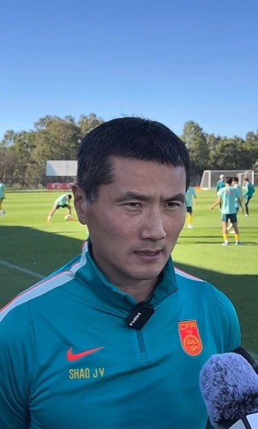 世界杯高清观看-邵佳一称喀麦隆足球水平高，中国差距巨大|球员|队员|竞争力|对阵|欧洲_新浪体育_新浪新闻